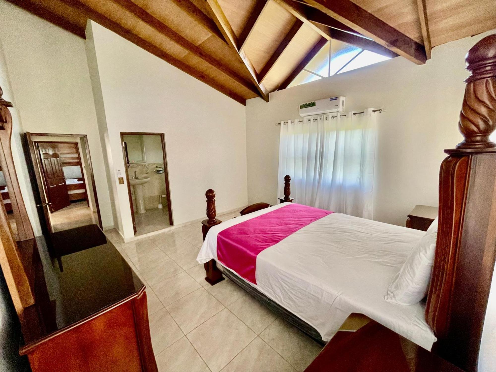 Villa Oasis Dona Elena Jarabacoa Exterior foto